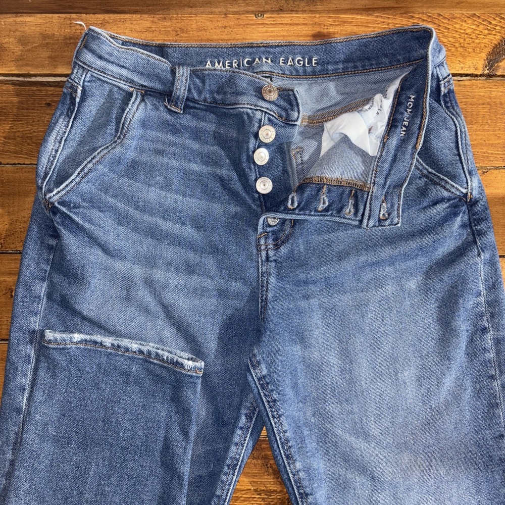 American Eagle Mom Jean Womens 4 Blue High Rise Button Fly Stretch Denim